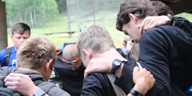 should-teens-share-their-faith-with-others Image